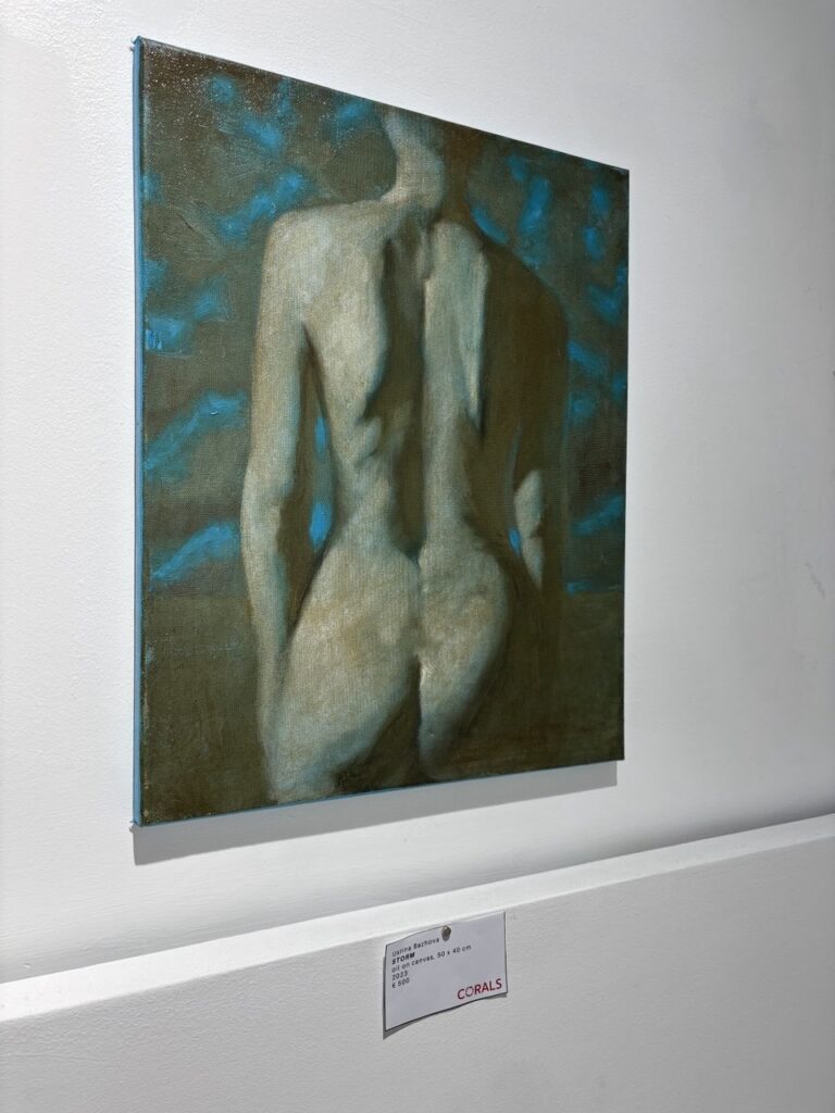 Volti d'artista: Blu splendente con Ustina Bazhova photo 2026 04 11 16 02 59